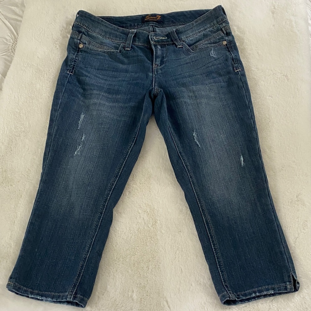 Seven7 Women's Cropped Blue Jeans